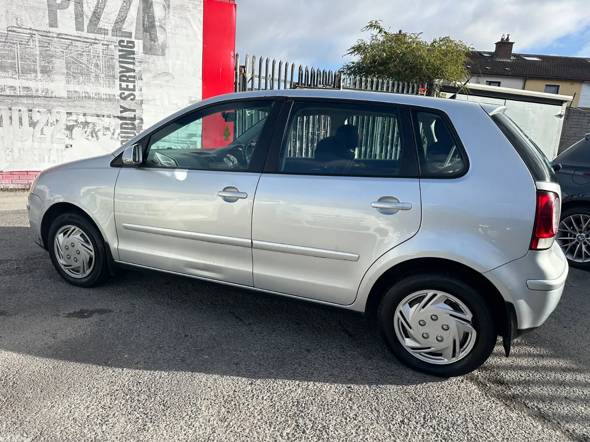 Volkswagen Polo Hatchback, Petrol, 2008, Silver
