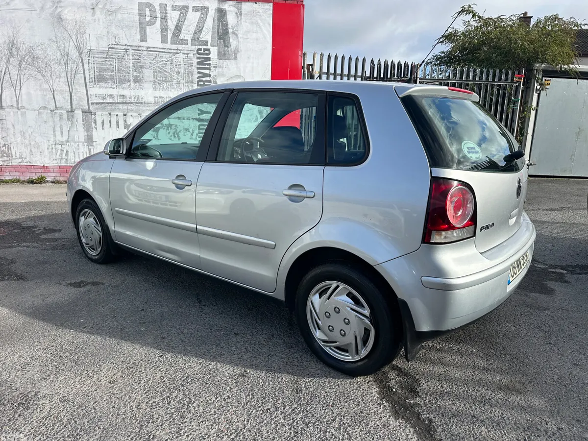 Volkswagen Polo Hatchback, Petrol, 2008, Silver