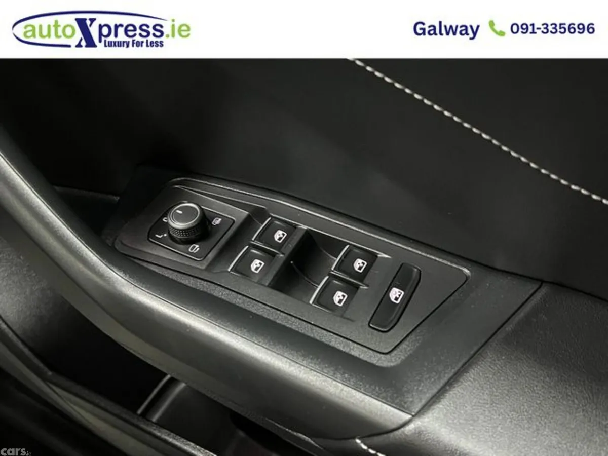 Volkswagen T-Roc SUV, Diesel, 2023, Green
