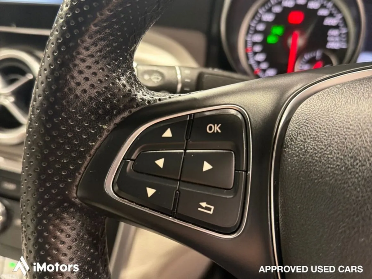 Mercedes-Benz CLA Saloon, Petrol, 2019, Red