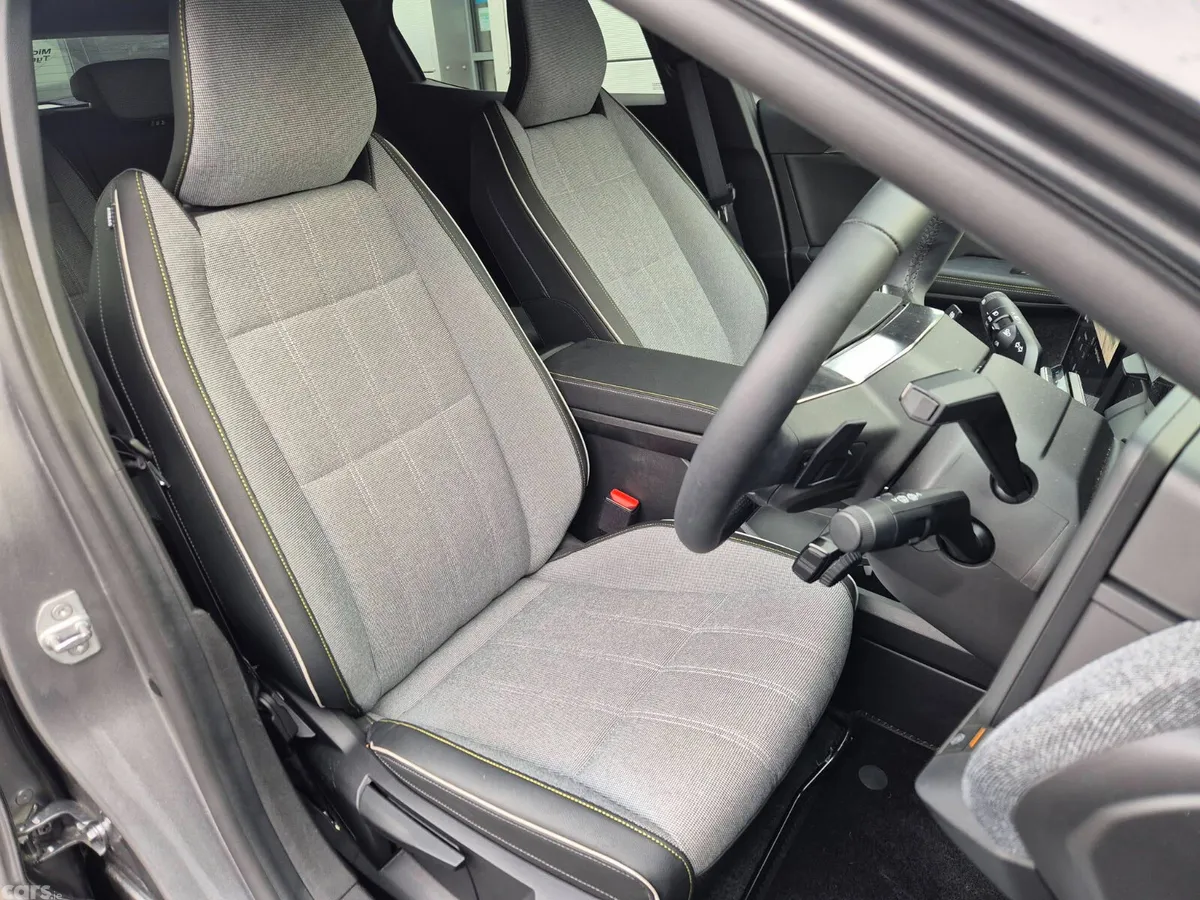 Renault Megane E-Tech Hatchback, Electric, 2026, Grey