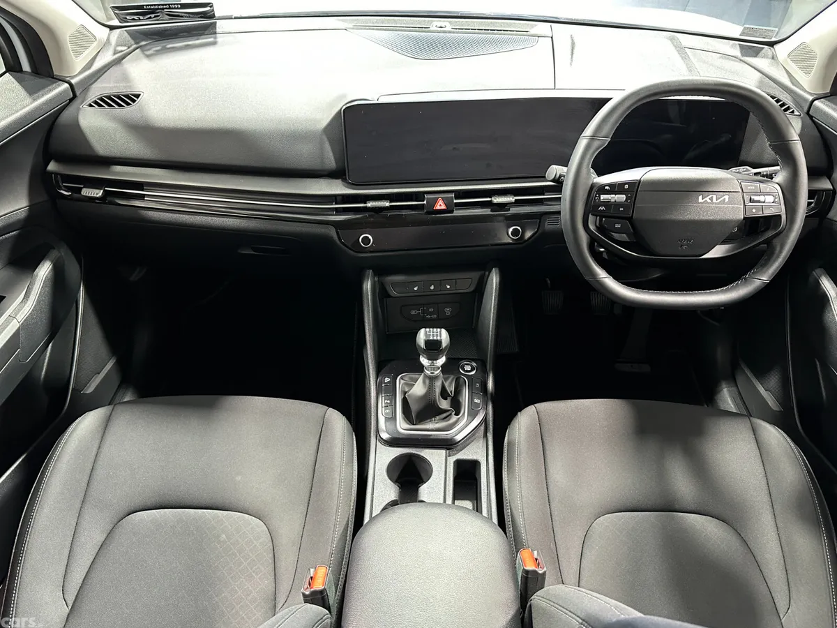 Kia Sportage SUV, Diesel Hybrid, 2026, White