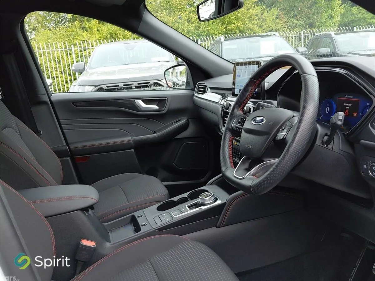 Ford Kuga SUV, Petrol Plug-in Hybrid, 2023, White