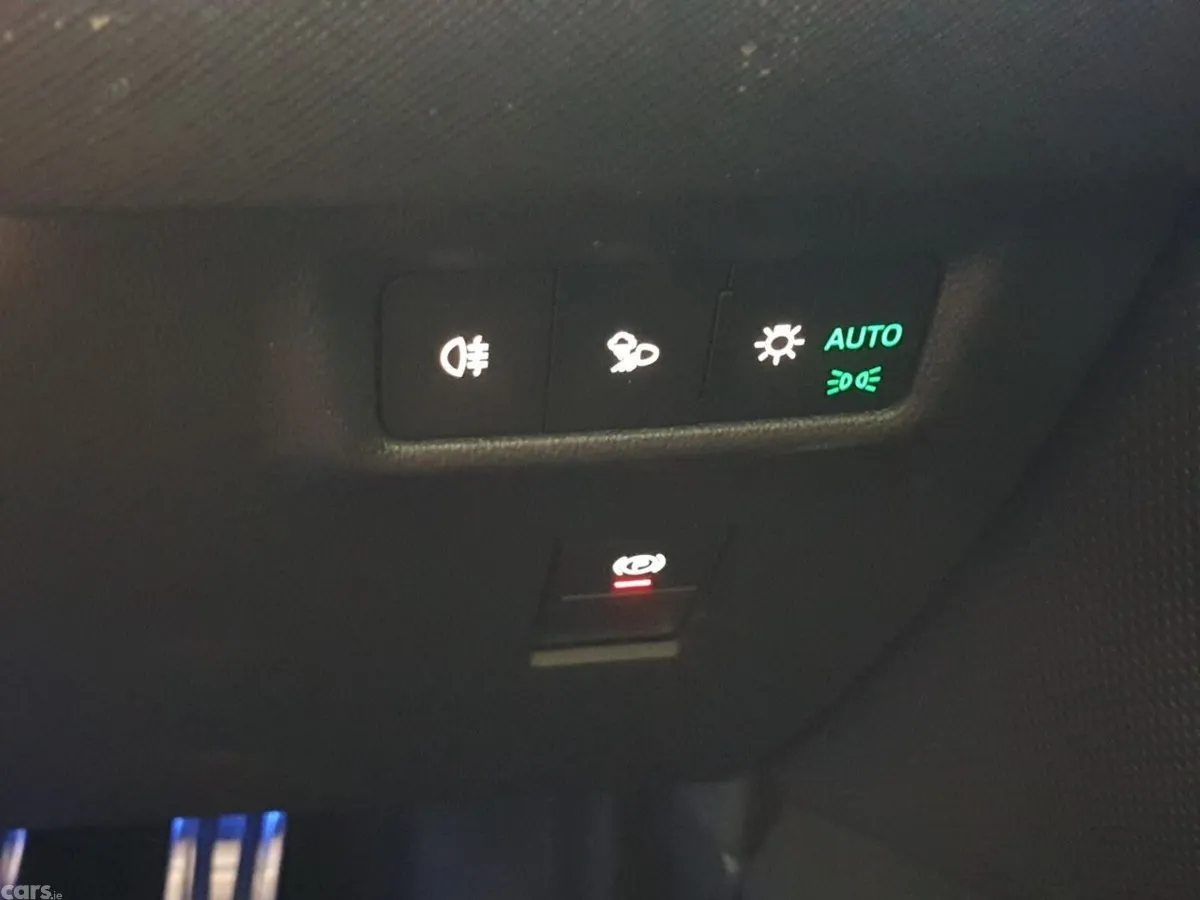 Skoda Kodiaq SUV, Petrol Plug-in Hybrid, 2026, Grey