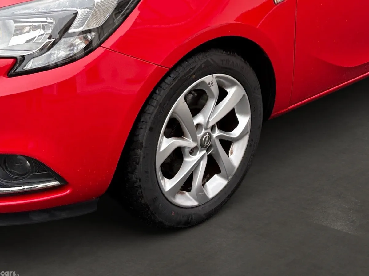 Opel Corsa Hatchback, Diesel, 2018, Red