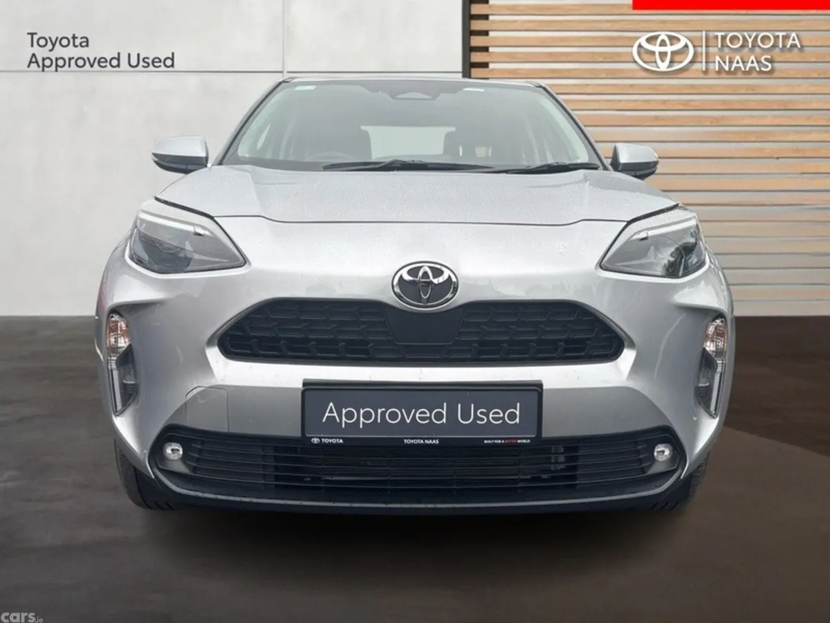 Toyota Yaris Cross Hatchback, Petrol Hybrid, 2026, Grey