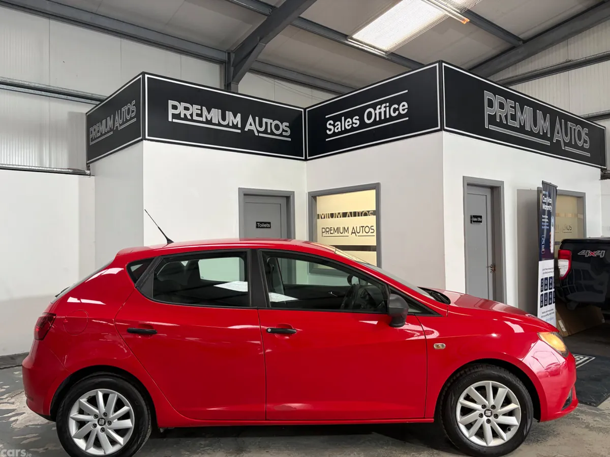 SEAT Ibiza MPV, Petrol, 2016, Red
