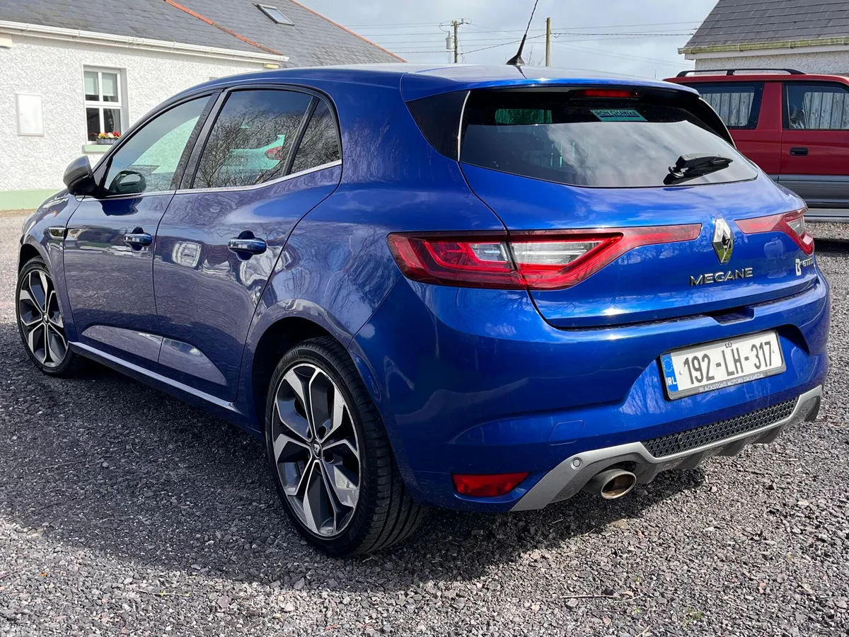 Renault Megane Hatchback, Petrol, 2019, Blue