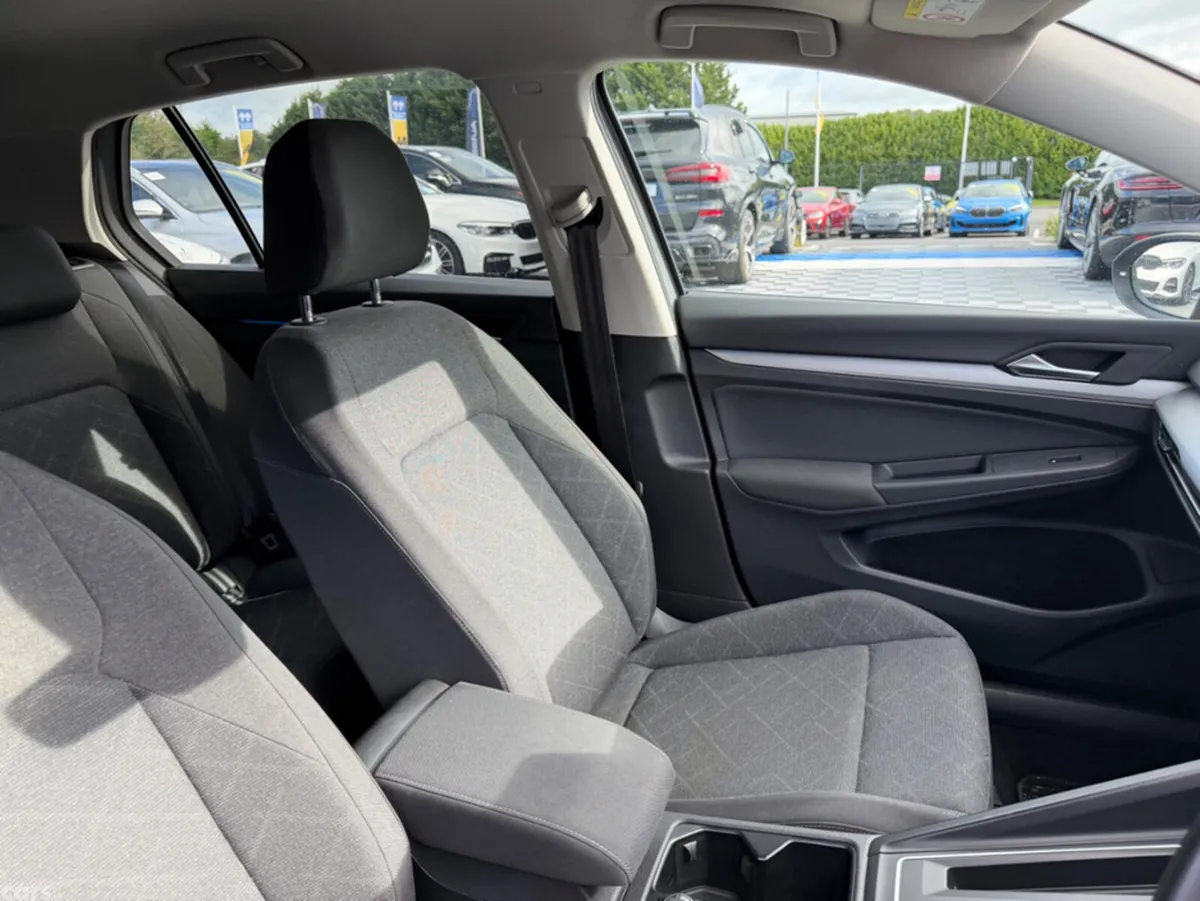 Volkswagen Golf Hatchback, Petrol, 2021, Grey