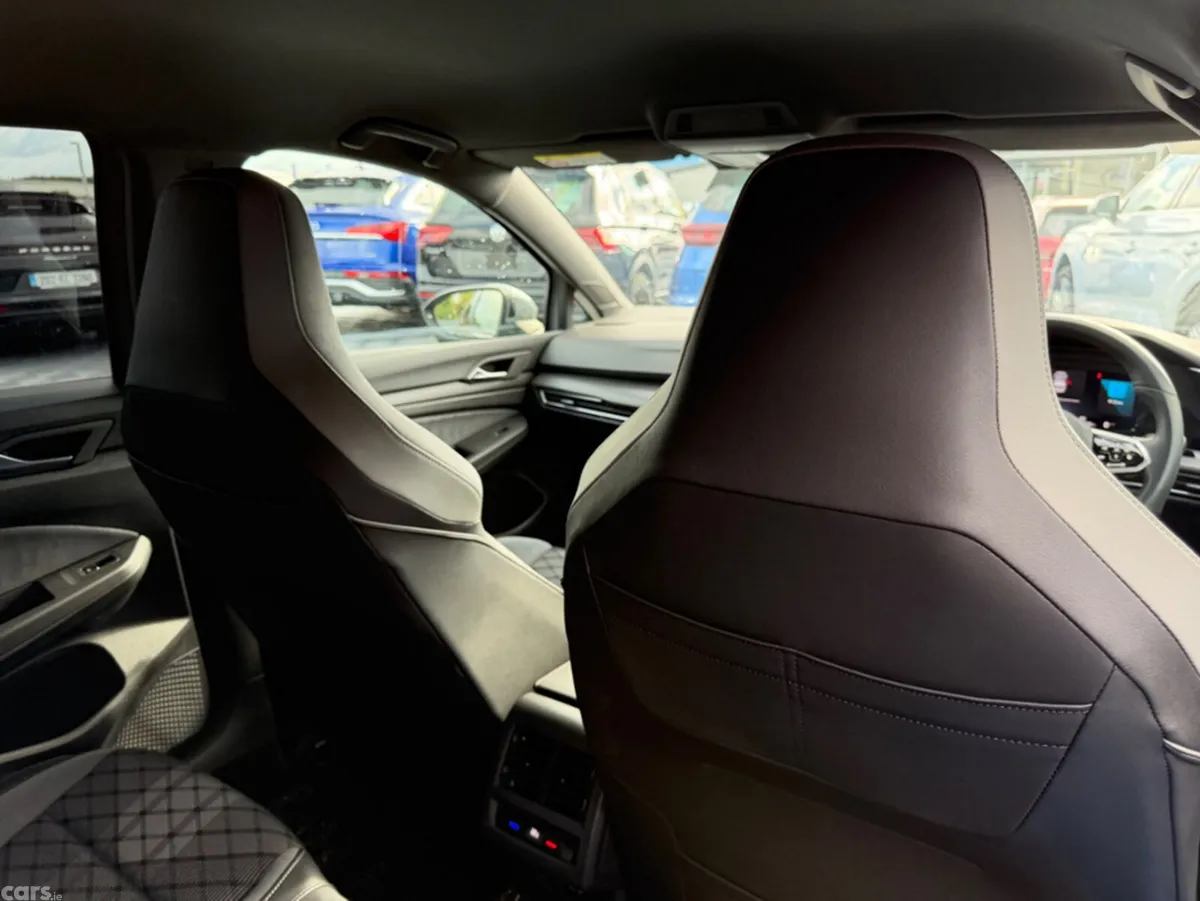 Volkswagen Golf Hatchback, Petrol, 2021, Grey