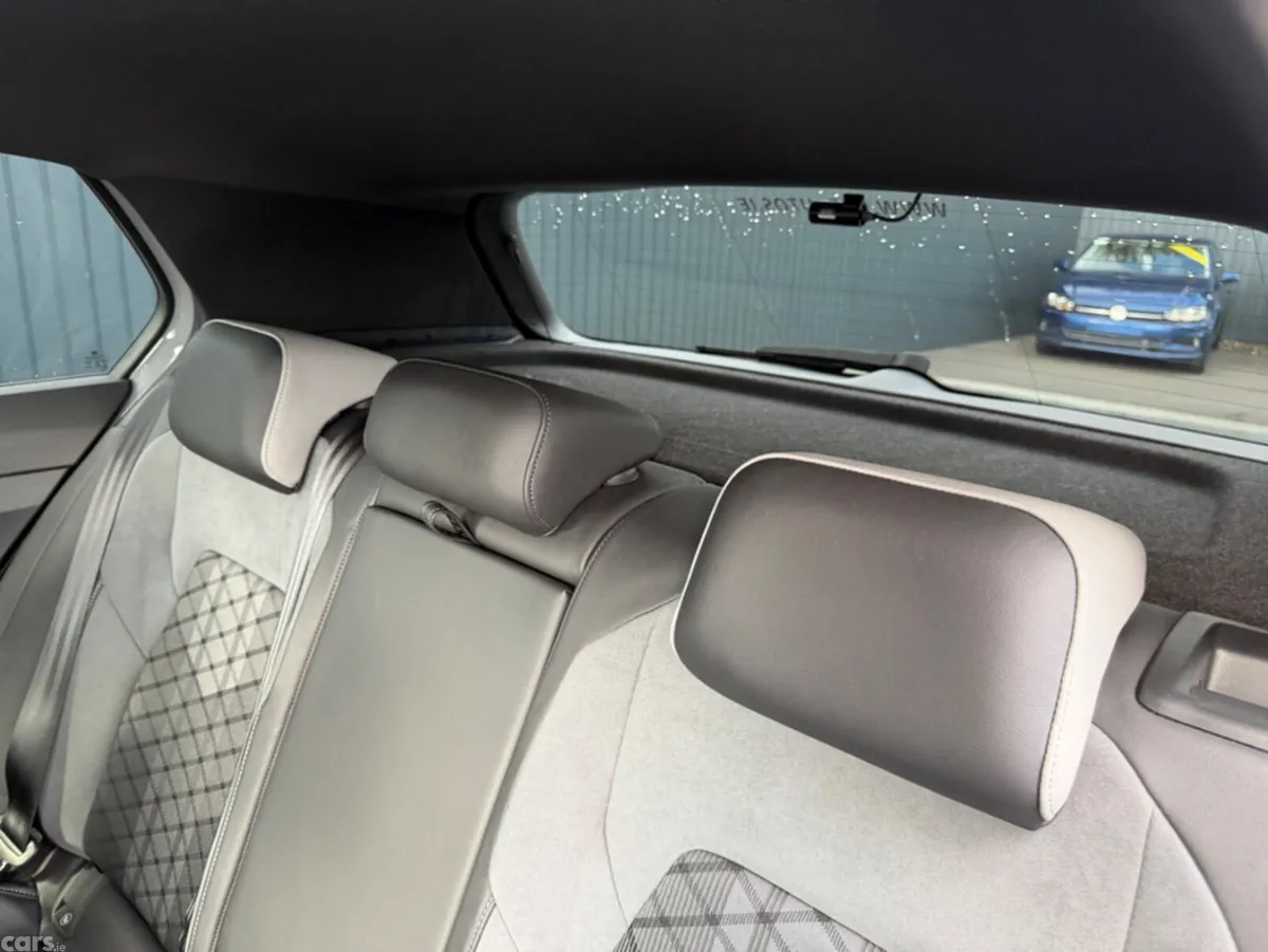 Volkswagen Golf Hatchback, Petrol, 2021, Grey