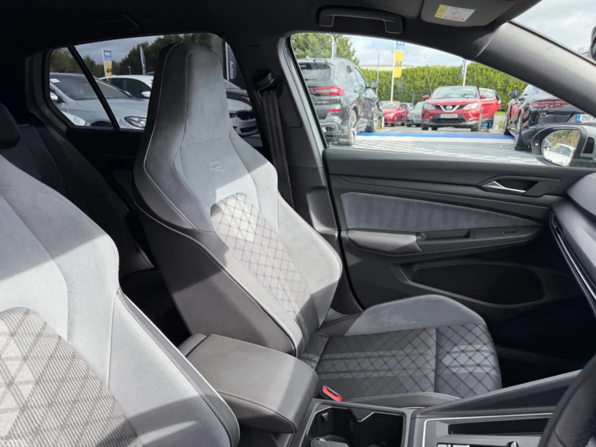 Volkswagen Golf Hatchback, Petrol, 2021, Grey