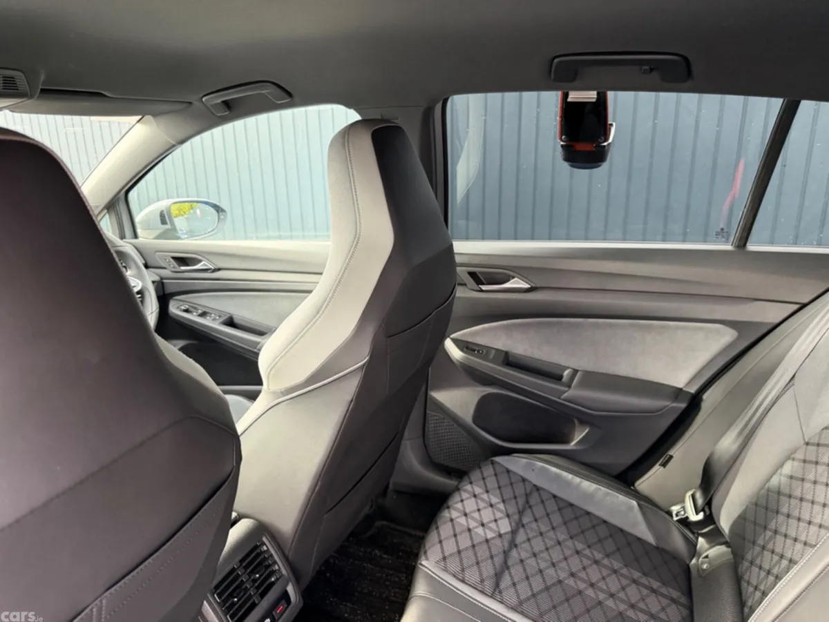 Volkswagen Golf Hatchback, Petrol, 2021, Grey
