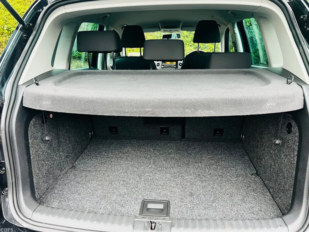 Volkswagen Tiguan SUV, Diesel, 2013, Black