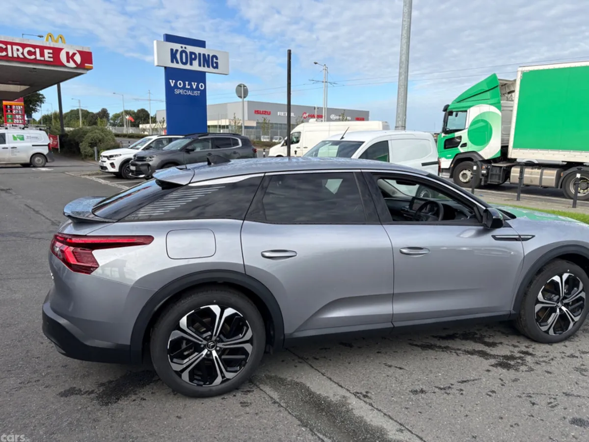 Citroen C5 X MPV, Petrol Plug-in Hybrid, 2026, Grey