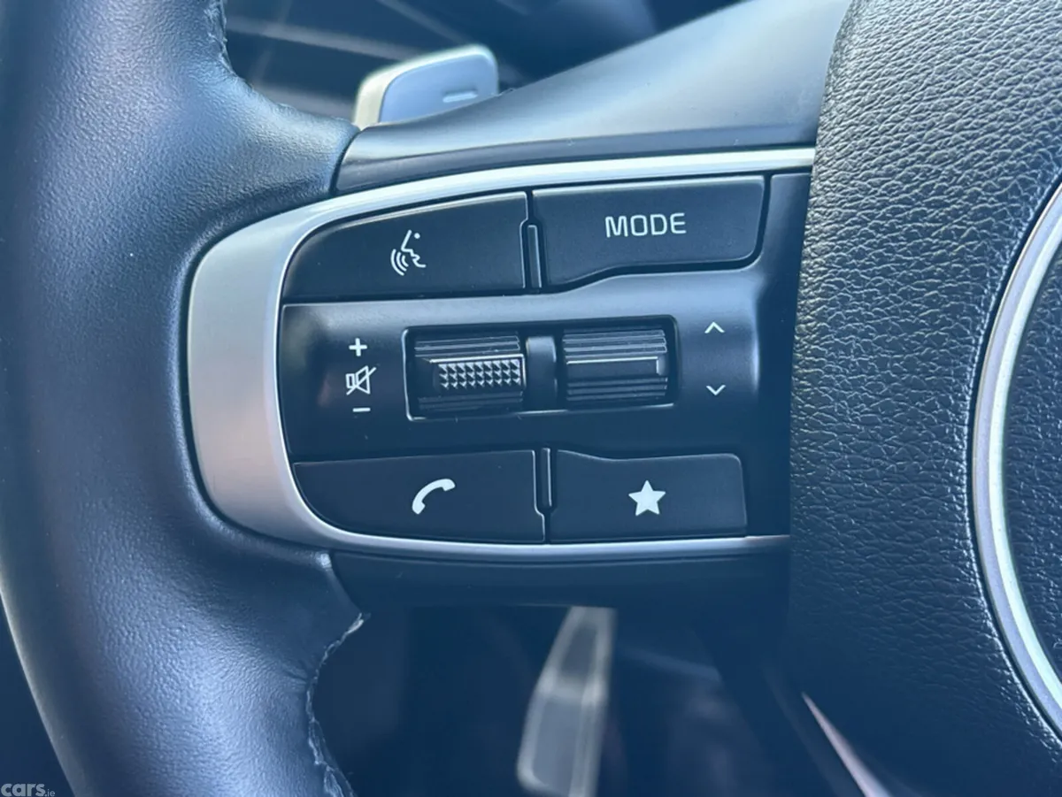 Kia Sportage MPV, Petrol Plug-in Hybrid, 2025, Grey
