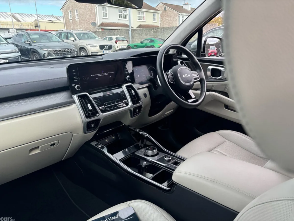 Kia Sorento MPV, Diesel, 2023, Grey