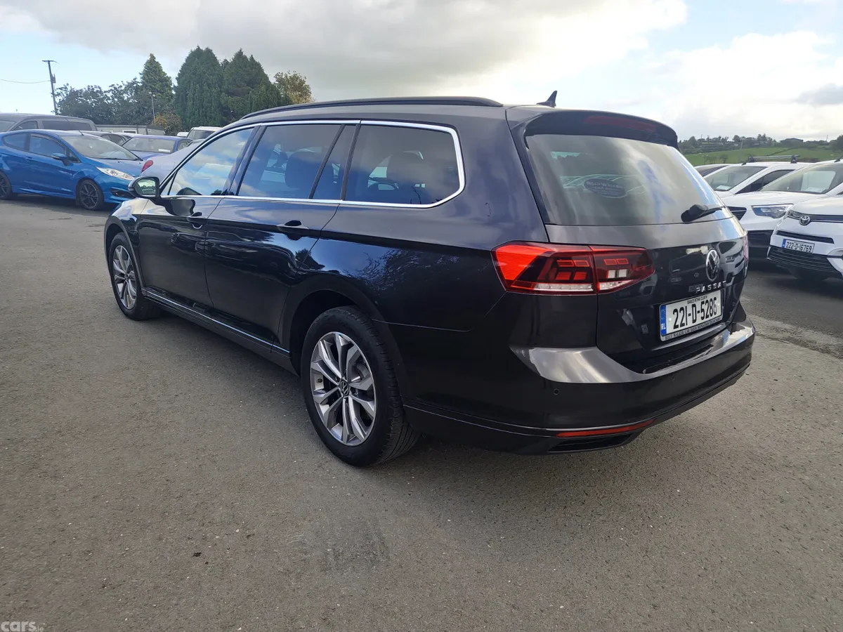 Volkswagen Passat Estate, Diesel, 2022, Grey