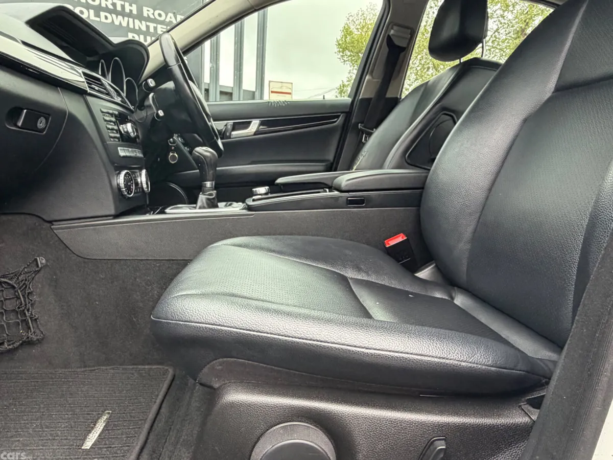 Mercedes-Benz C-Class Saloon, Diesel, 2013, White