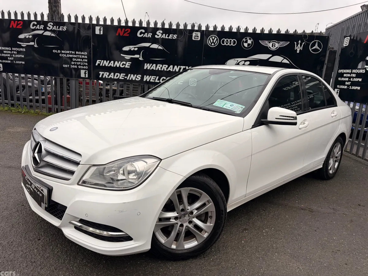 Mercedes-Benz C-Class Saloon, Diesel, 2013, White