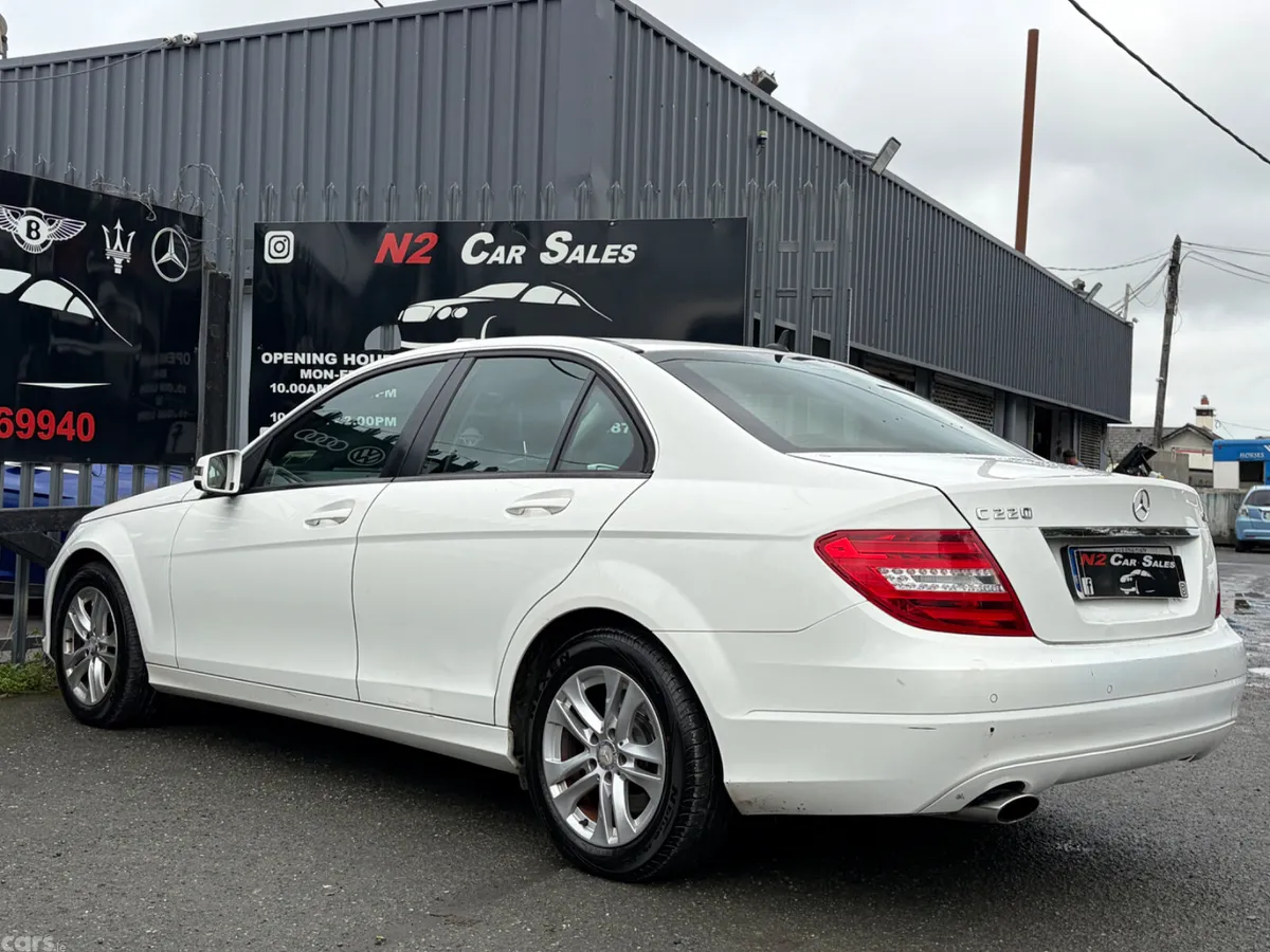 Mercedes-Benz C-Class Saloon, Diesel, 2013, White
