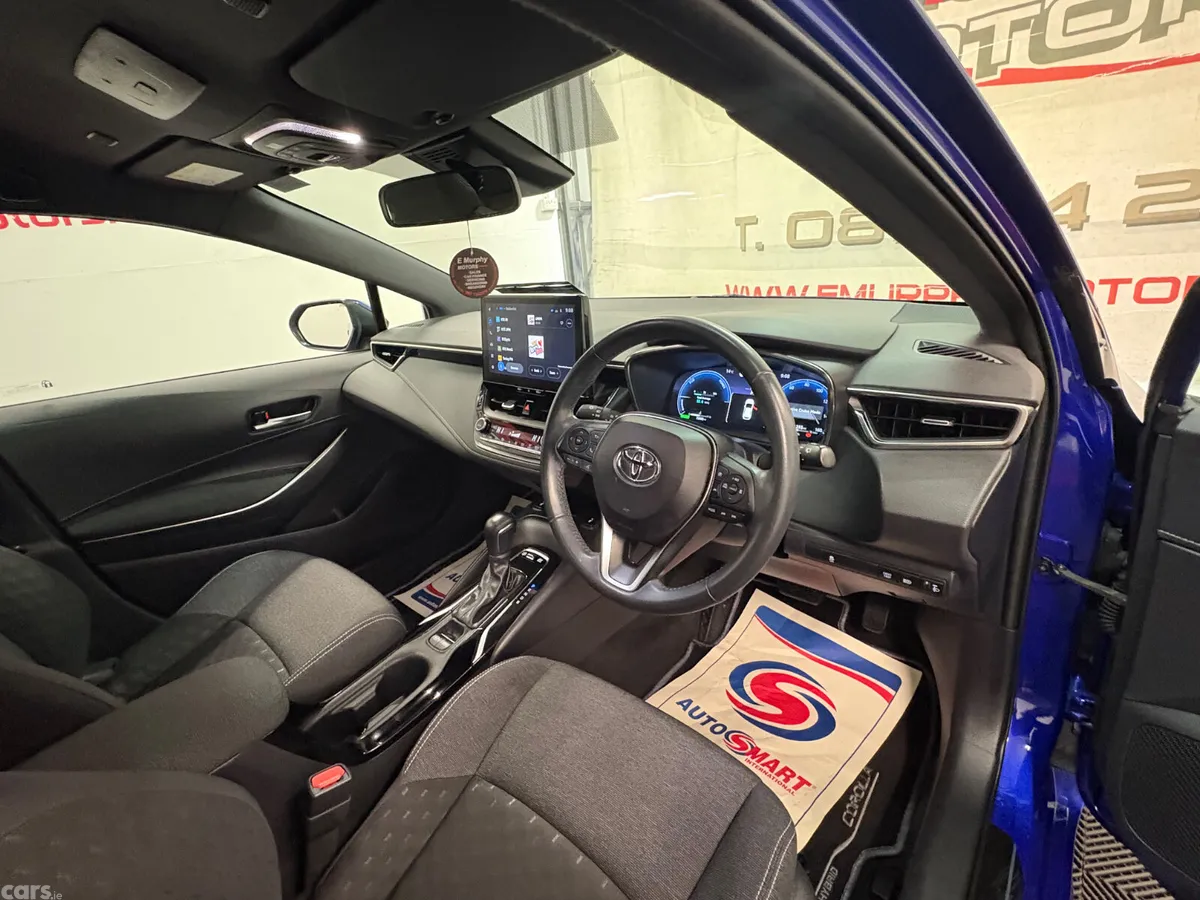 Toyota Corolla Hatchback, Petrol Hybrid, 2023, Blue