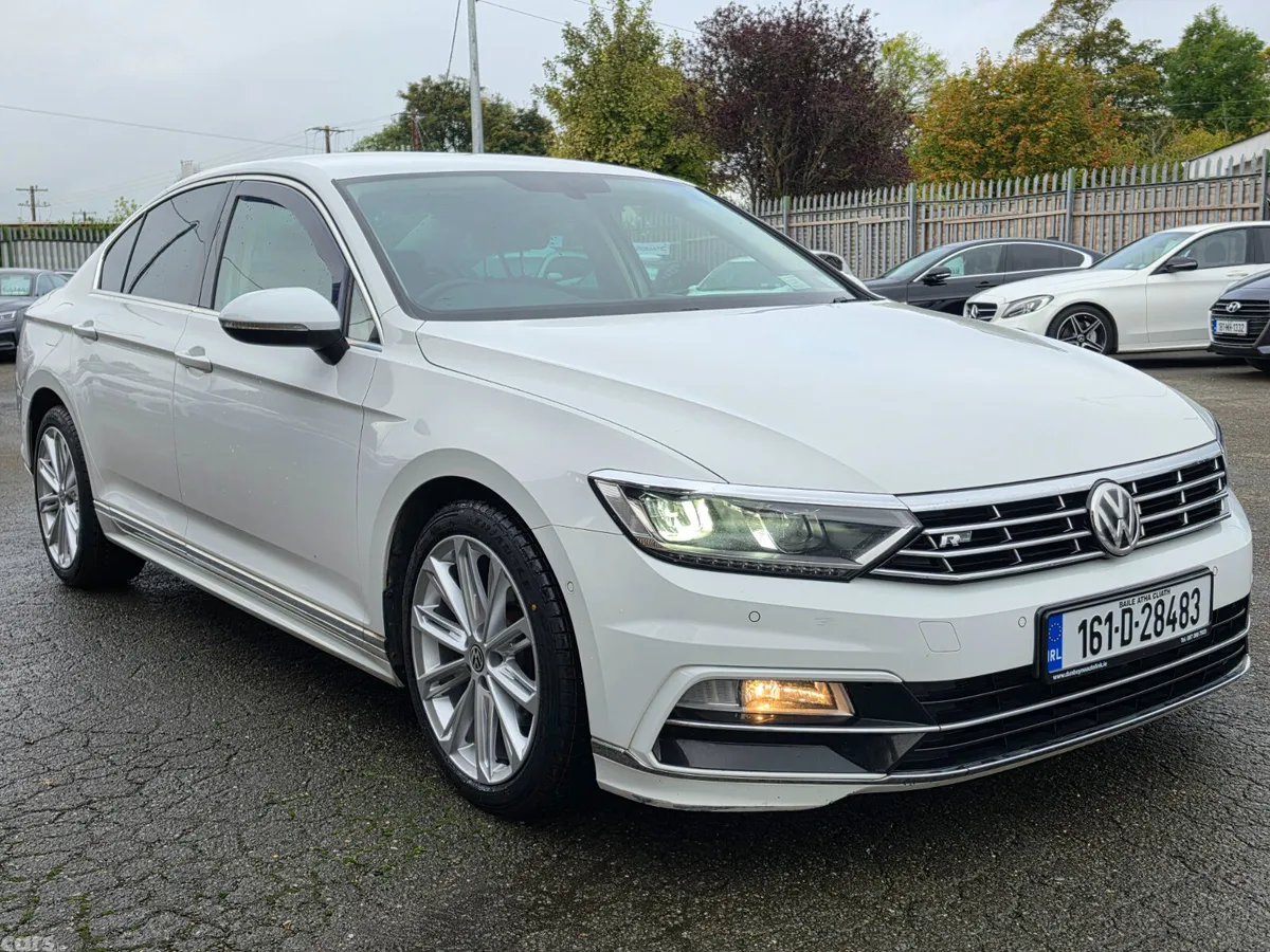 Volkswagen Passat Saloon, Diesel, 2016, White