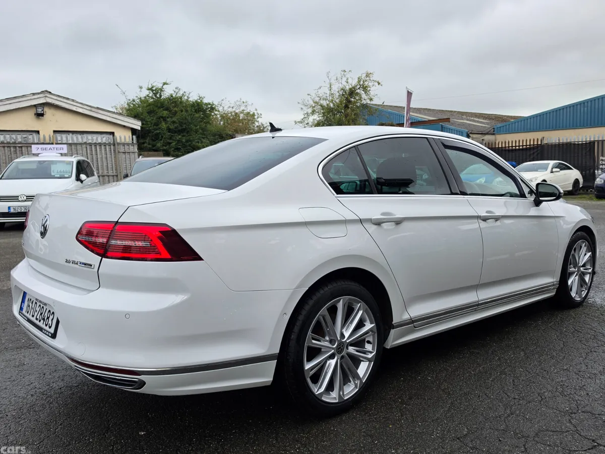 Volkswagen Passat Saloon, Diesel, 2016, White