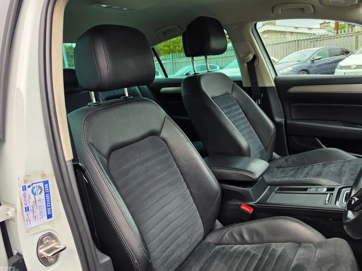 Volkswagen Passat Saloon, Diesel, 2016, White