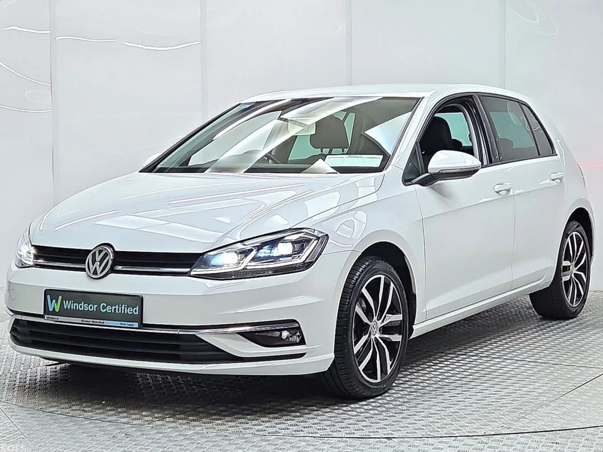 Volkswagen Golf Hatchback, Petrol, 2019, White