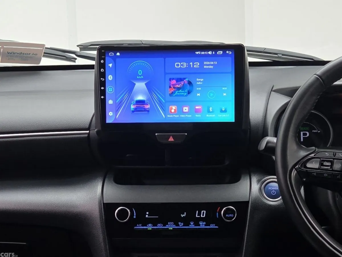 Toyota Yaris Cross SUV, Petrol Hybrid, 2023, White