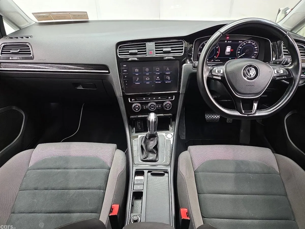 Volkswagen Golf Hatchback, Petrol, 2019, White