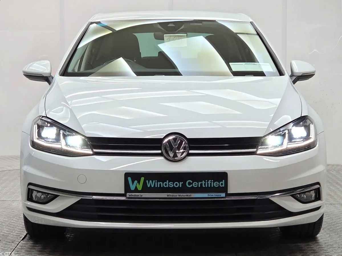 Volkswagen Golf Hatchback, Petrol, 2019, White
