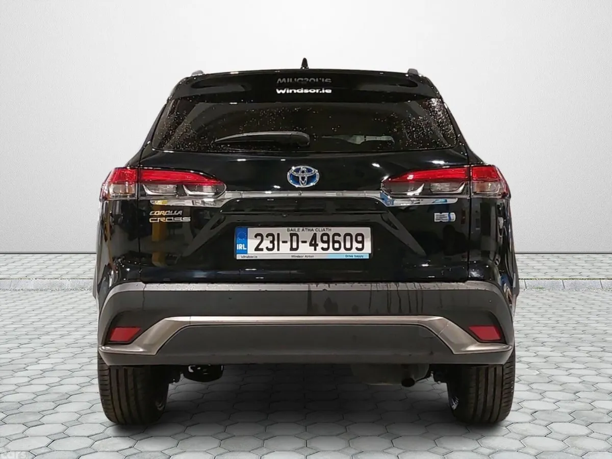 Toyota Corolla Hatchback, Petrol Hybrid, 2023, Black