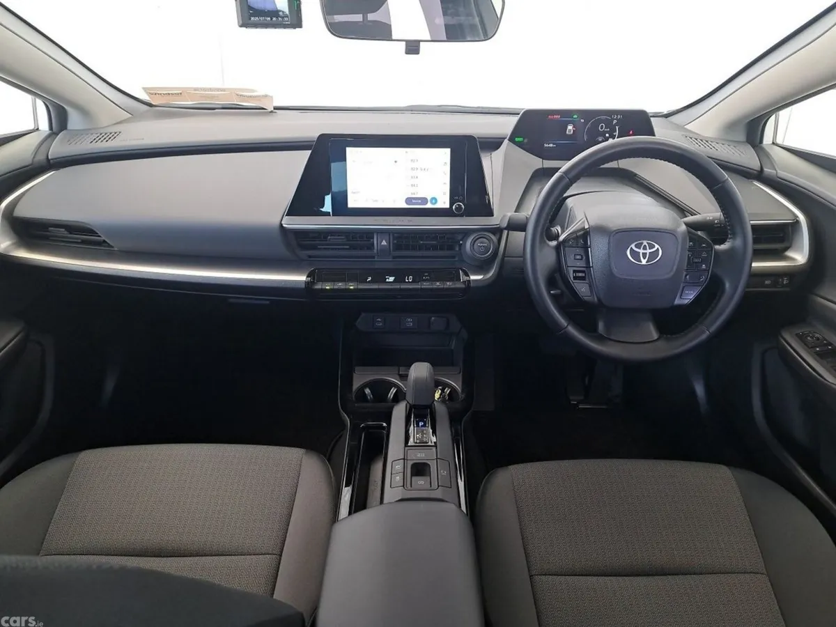 Toyota Prius Hatchback, Petrol Hybrid, 2023, White