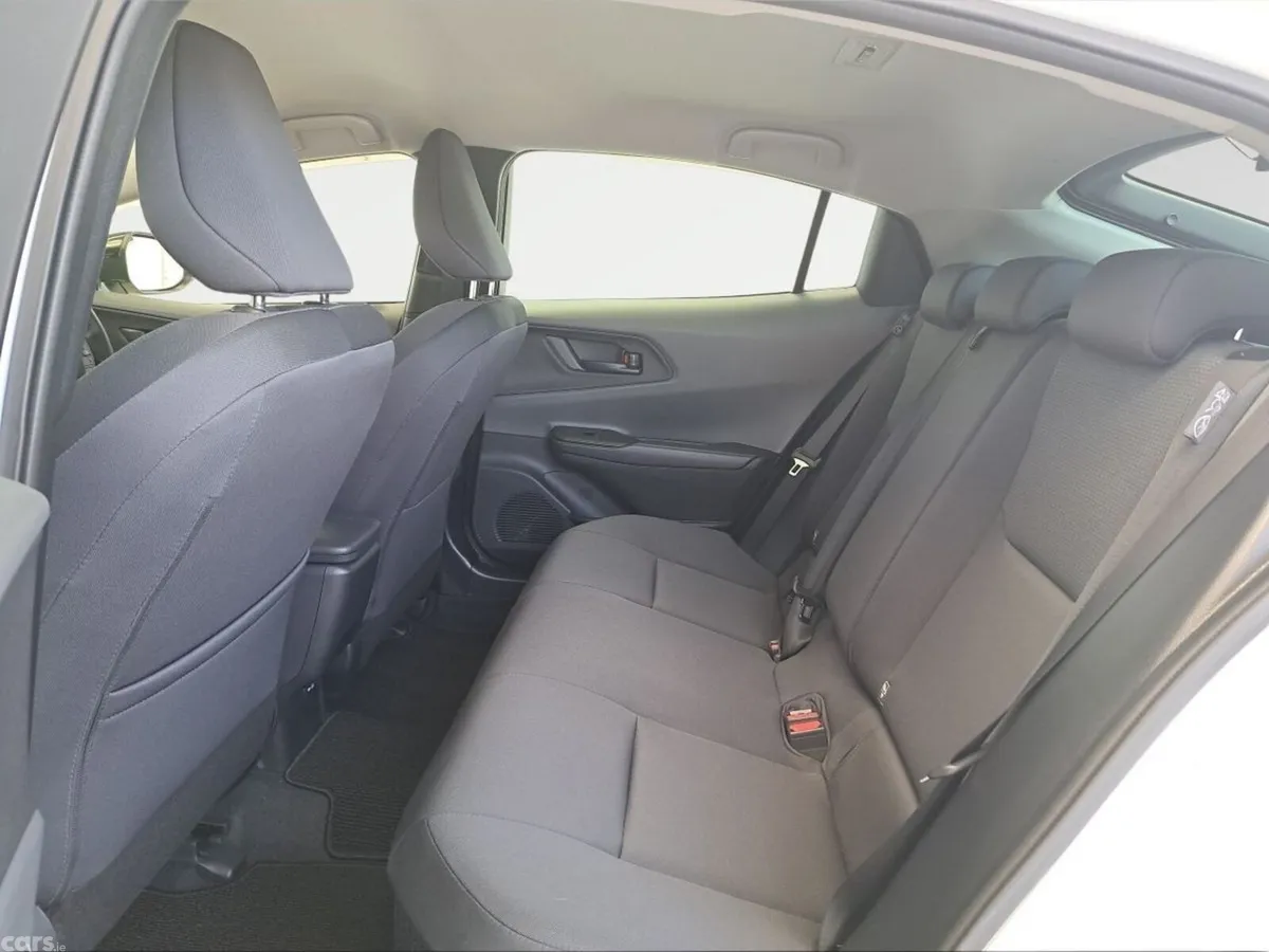 Toyota Prius Hatchback, Petrol Hybrid, 2023, White