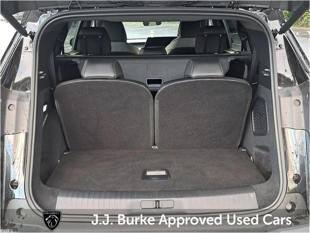 Peugeot 5008 SUV, Petrol Hybrid, 2026, Black