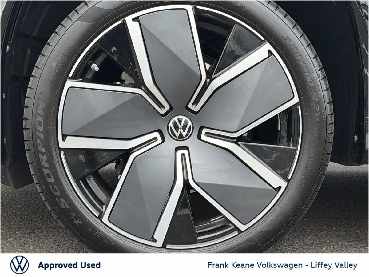 Volkswagen Tayron SUV, Petrol Plug-in Hybrid, 2026, Grey