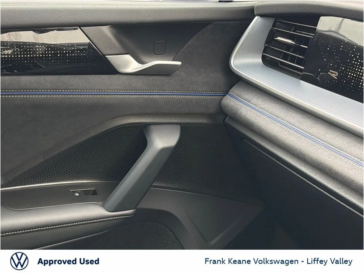 Volkswagen Tayron SUV, Petrol Plug-in Hybrid, 2026, Grey