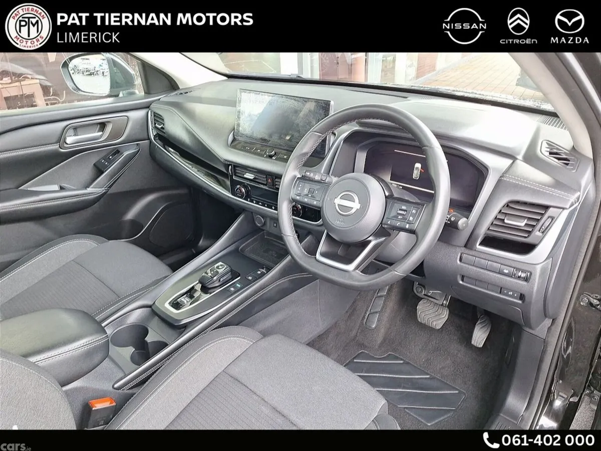 Nissan Qashqai MPV, Petrol, 2024, Black