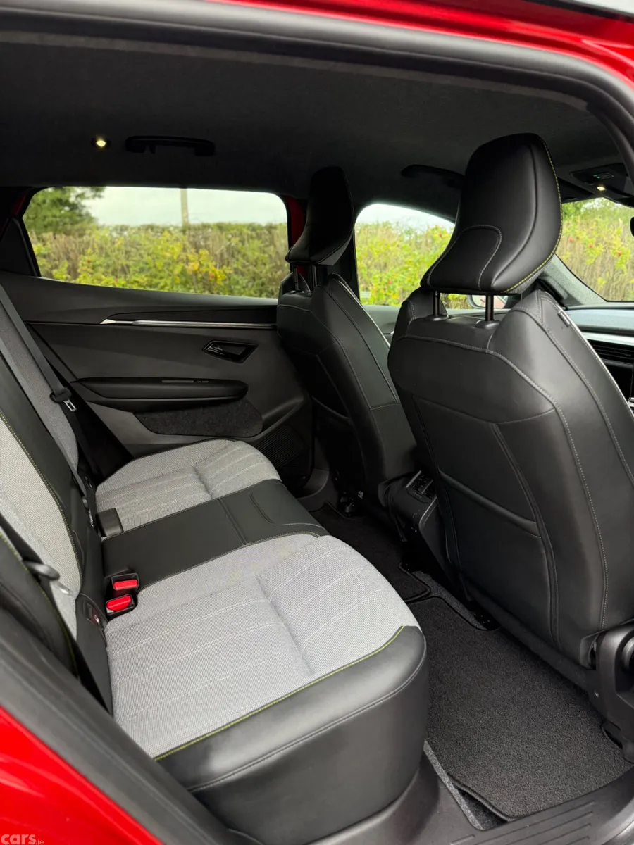 Renault Scenic MPV, Electric, 2024, Red