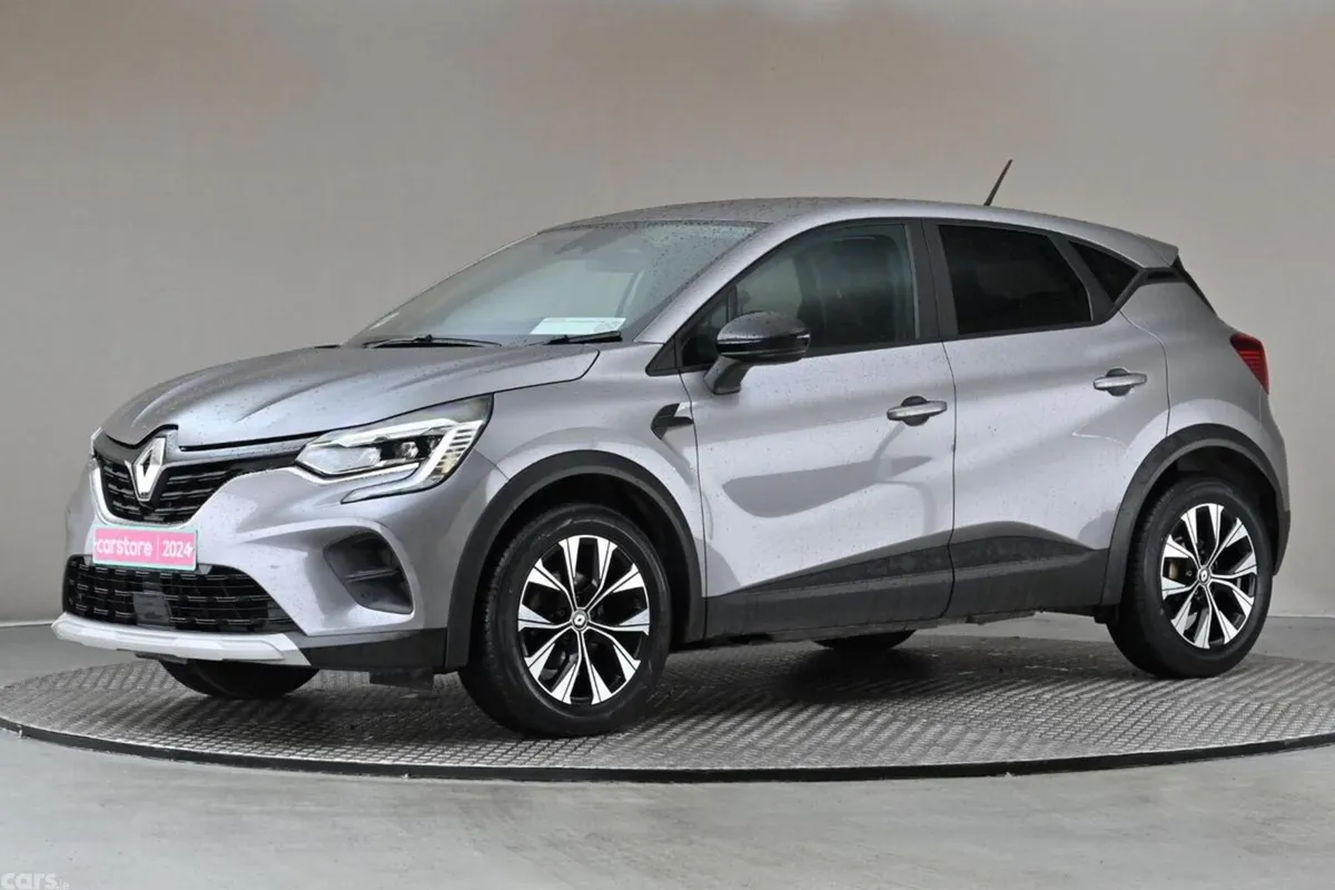 Renault Captur SUV, Petrol, 2024, Grey