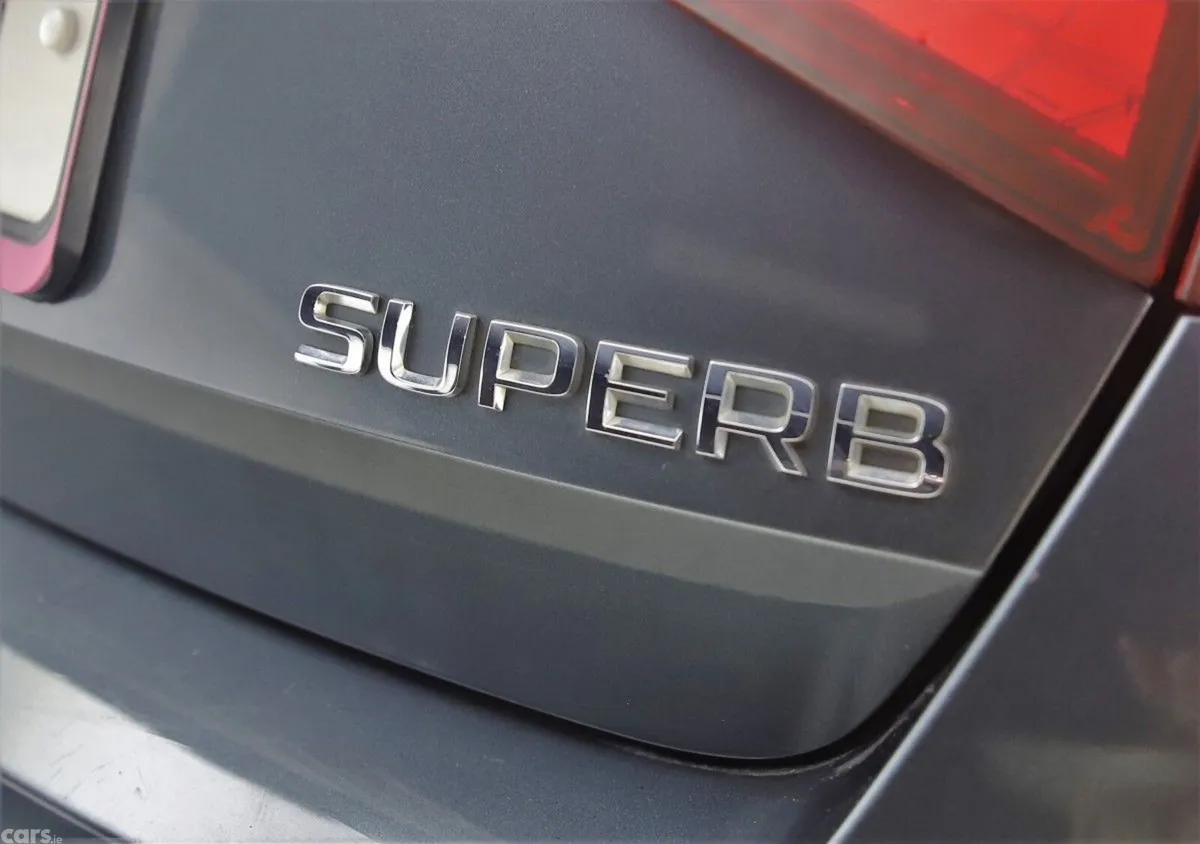 Skoda Superb Saloon, Diesel, 2017, Grey