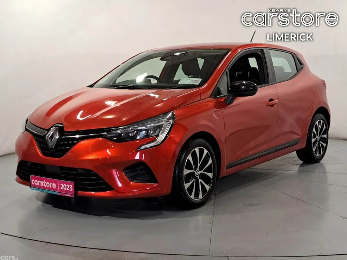 Renault Clio Hatchback, Petrol, 2023, Red