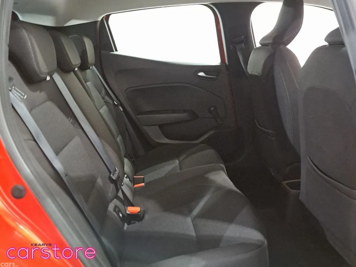 Renault Clio Hatchback, Petrol, 2023, Red