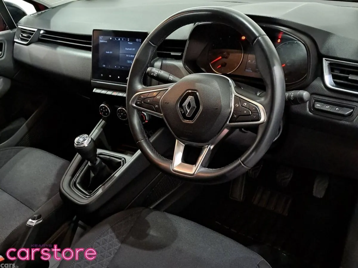 Renault Clio Hatchback, Petrol, 2023, Red