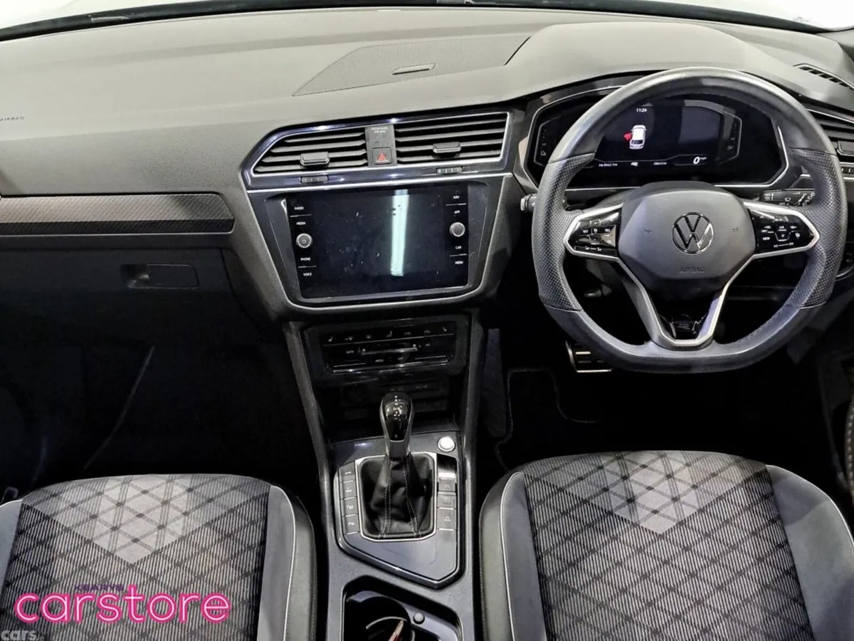 Volkswagen Tiguan SUV, Petrol Hybrid, 2024, Grey