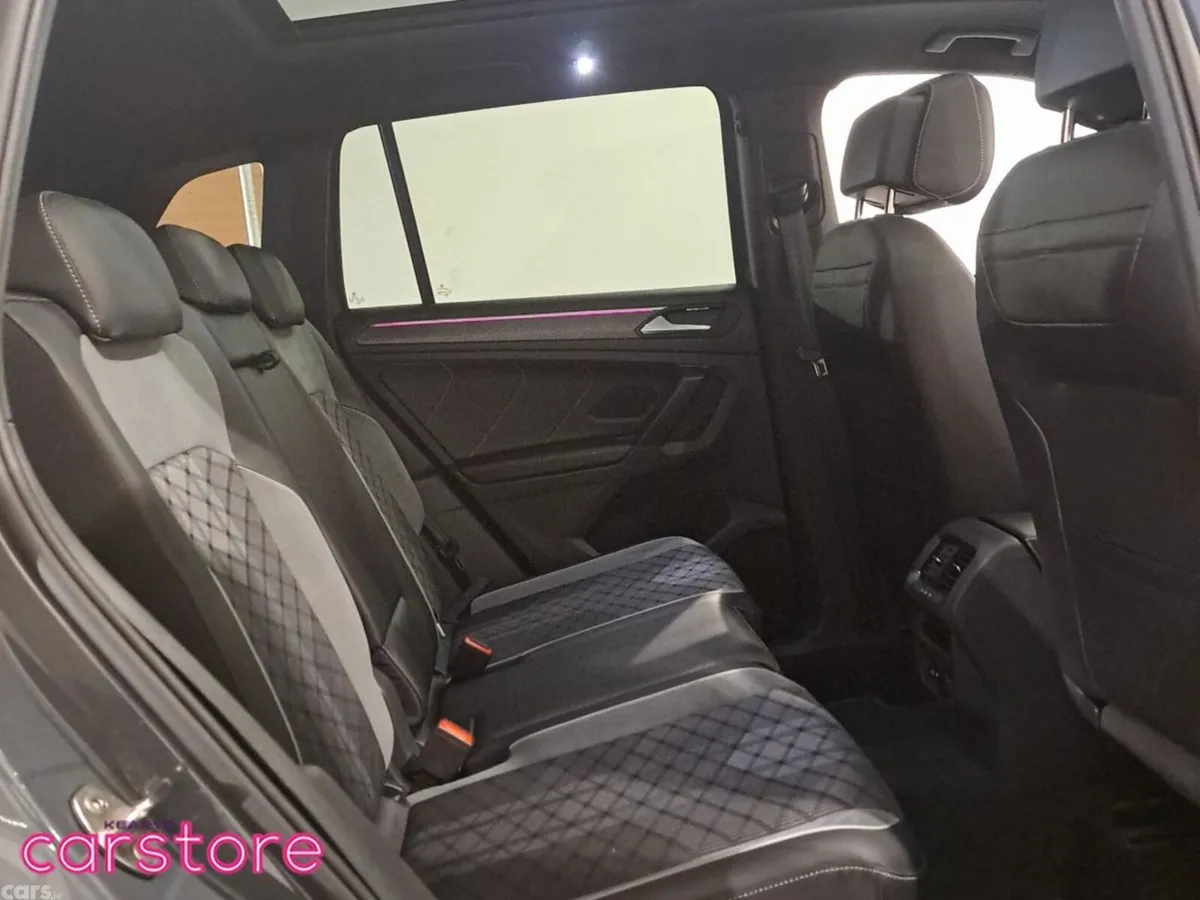 Volkswagen Tiguan SUV, Petrol Hybrid, 2024, Grey