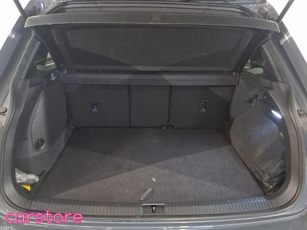 Volkswagen Tiguan SUV, Petrol Hybrid, 2024, Grey