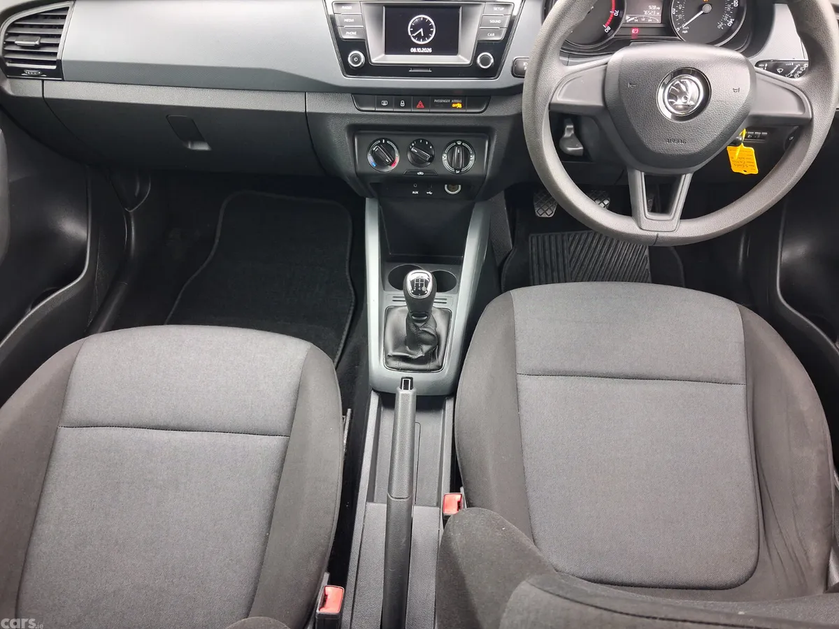 Skoda Fabia Hatchback, Petrol, 2017, White